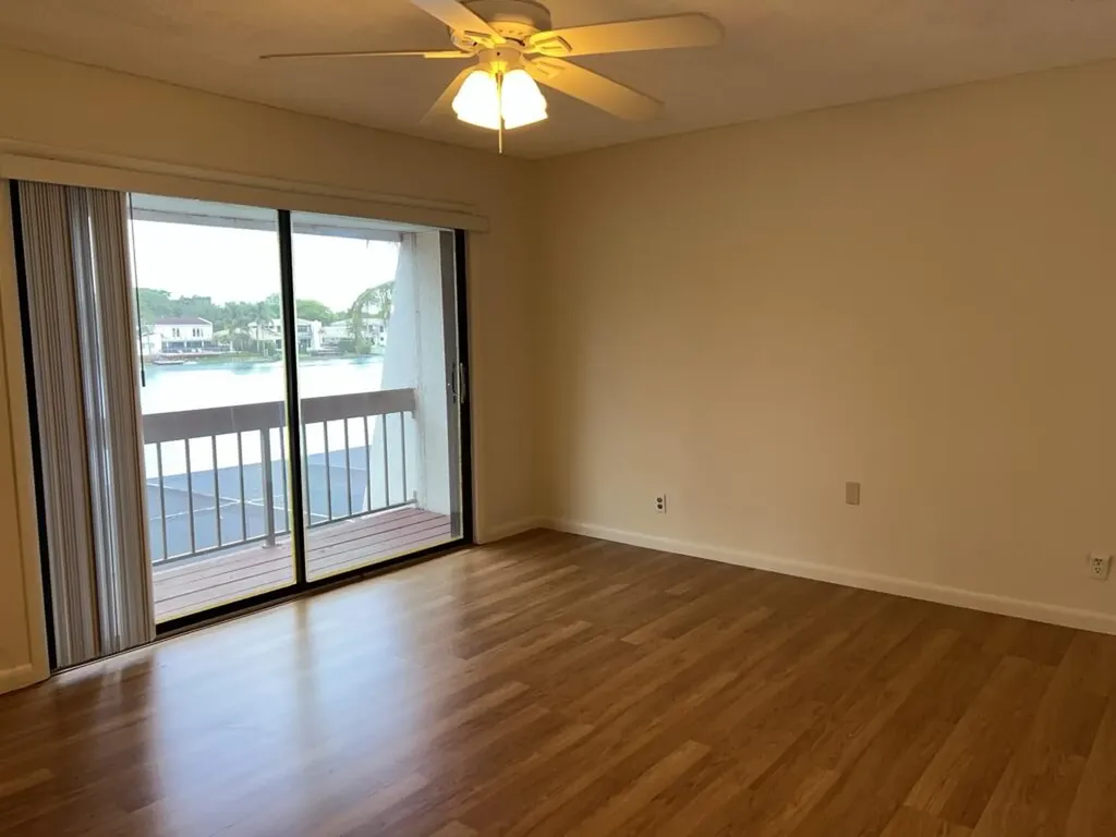 Hollywood FL 33021