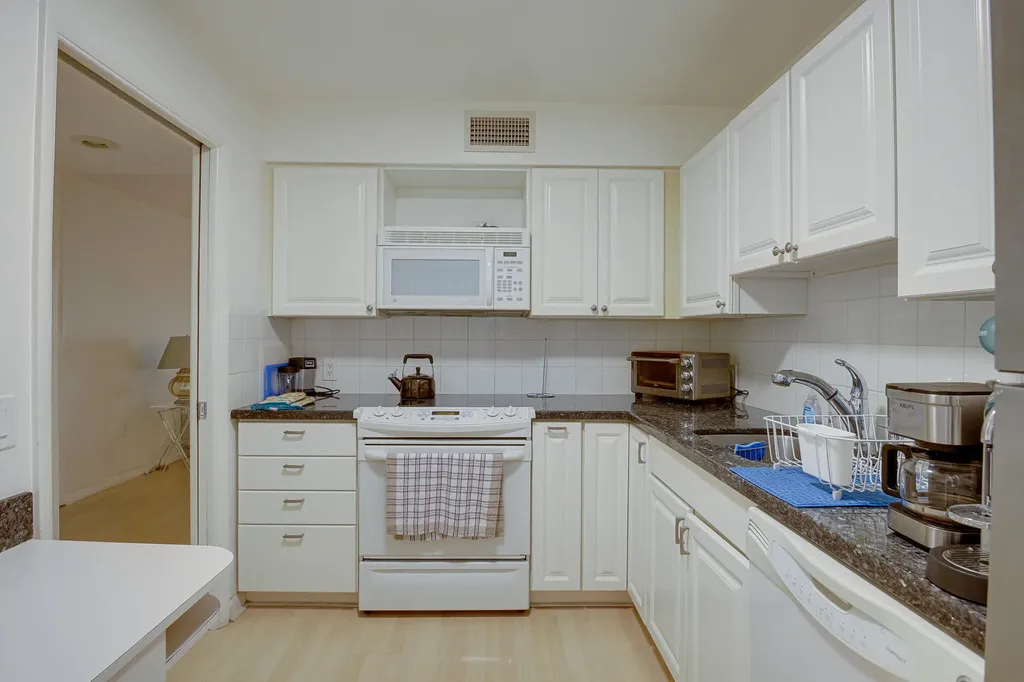 4230 Deste Court Lake Worth FL 33467