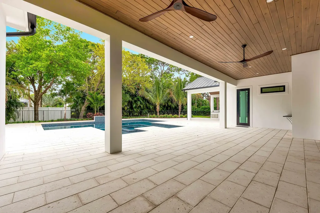 Xxx 75th Way N Palm Beach Gardens FL 33418