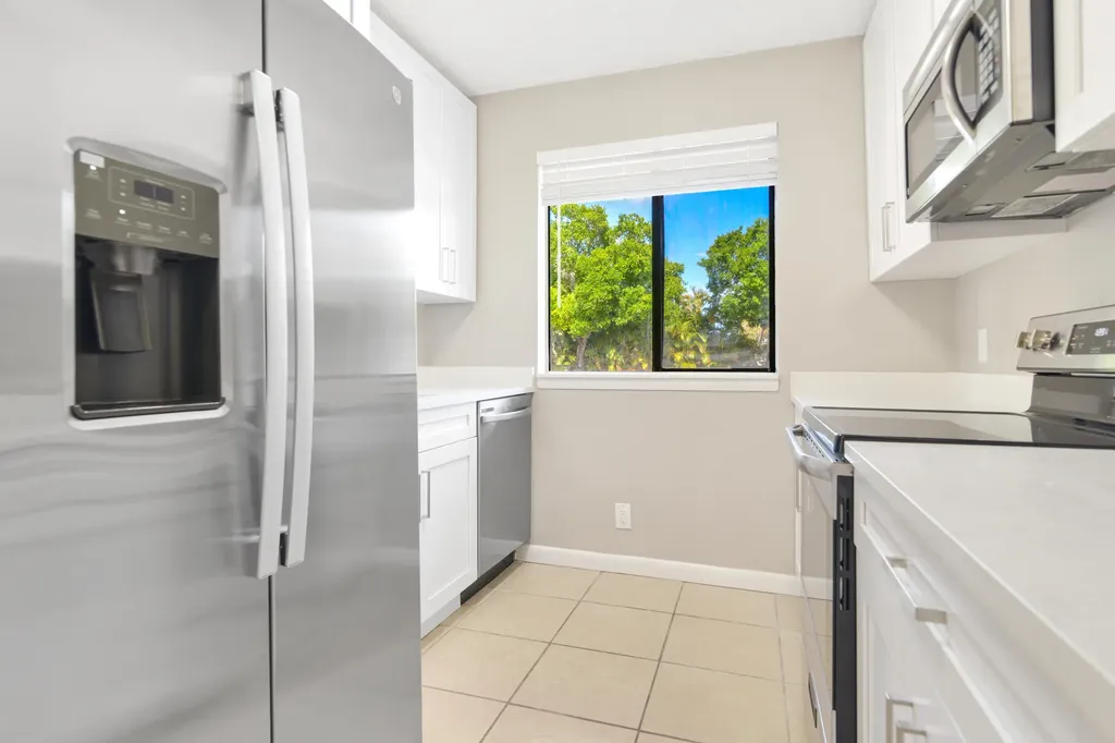 400 Nottingham Circle Greenacres FL 33463
