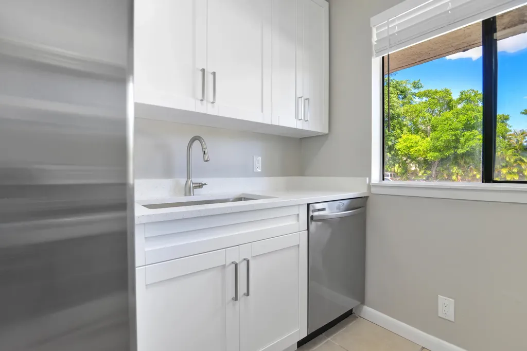 400 Nottingham Circle Greenacres FL 33463