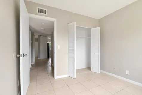 400 Nottingham Circle Greenacres FL 33463