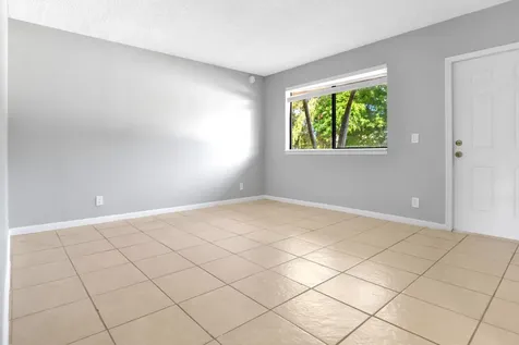 400 Nottingham Circle Greenacres FL 33463