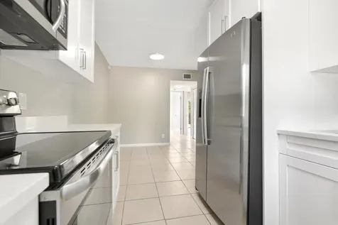 400 Nottingham Circle Greenacres FL 33463