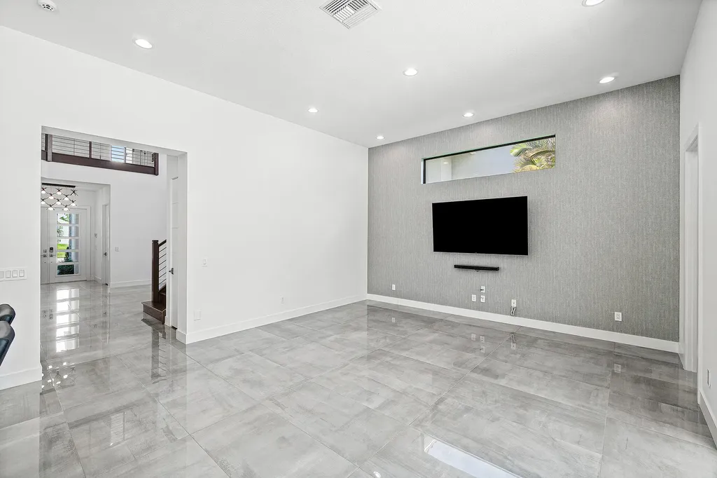 9006 Dulcetto Court Boca Raton FL 33496