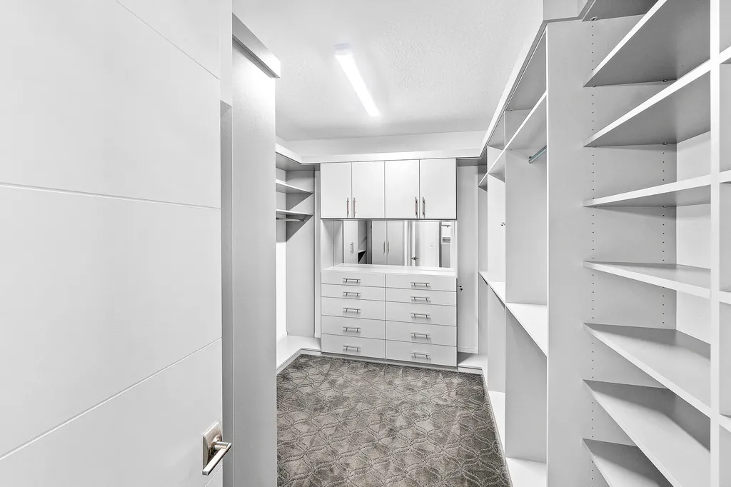 9006 Dulcetto Court Boca Raton FL 33496