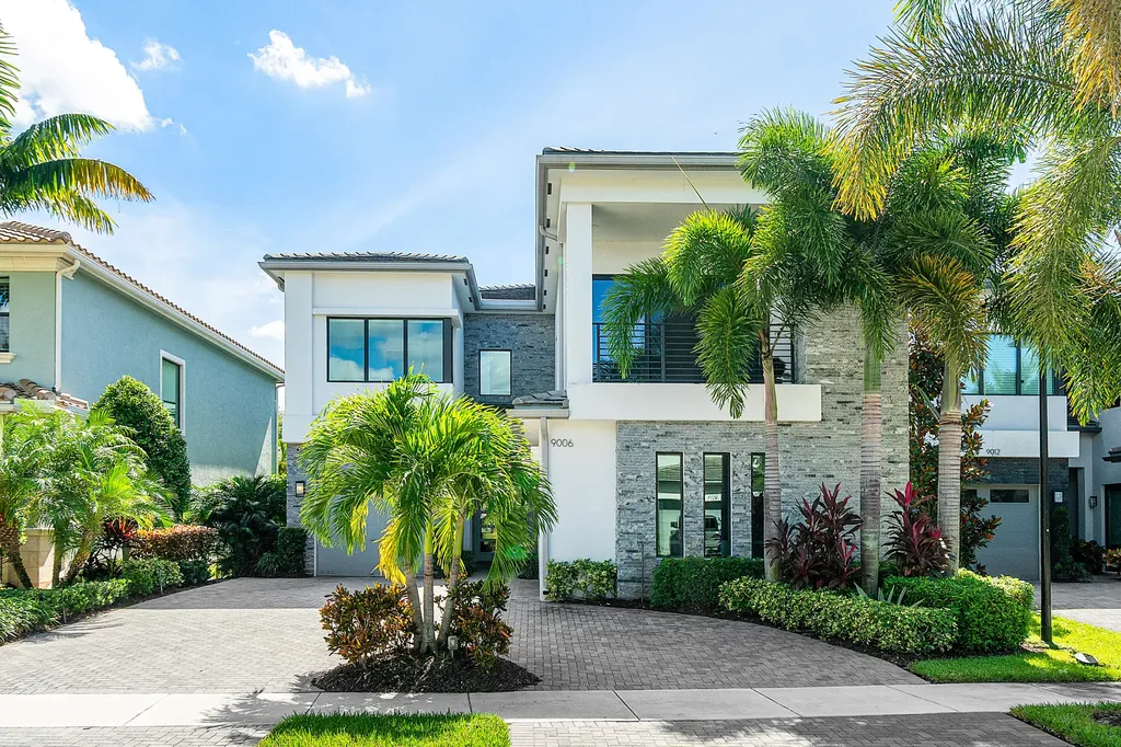 9006 Dulcetto Court Boca Raton FL 33496
