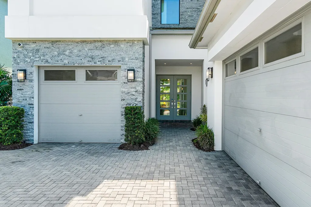 9006 Dulcetto Court Boca Raton FL 33496
