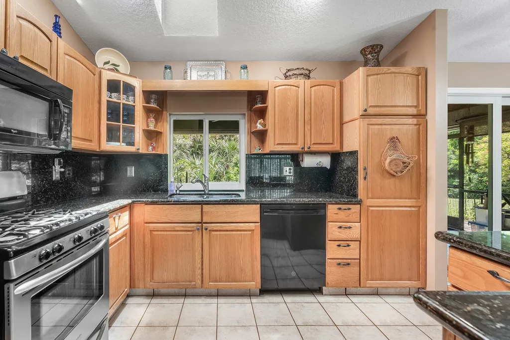 13548 74th Street N West Palm Beach FL 33412