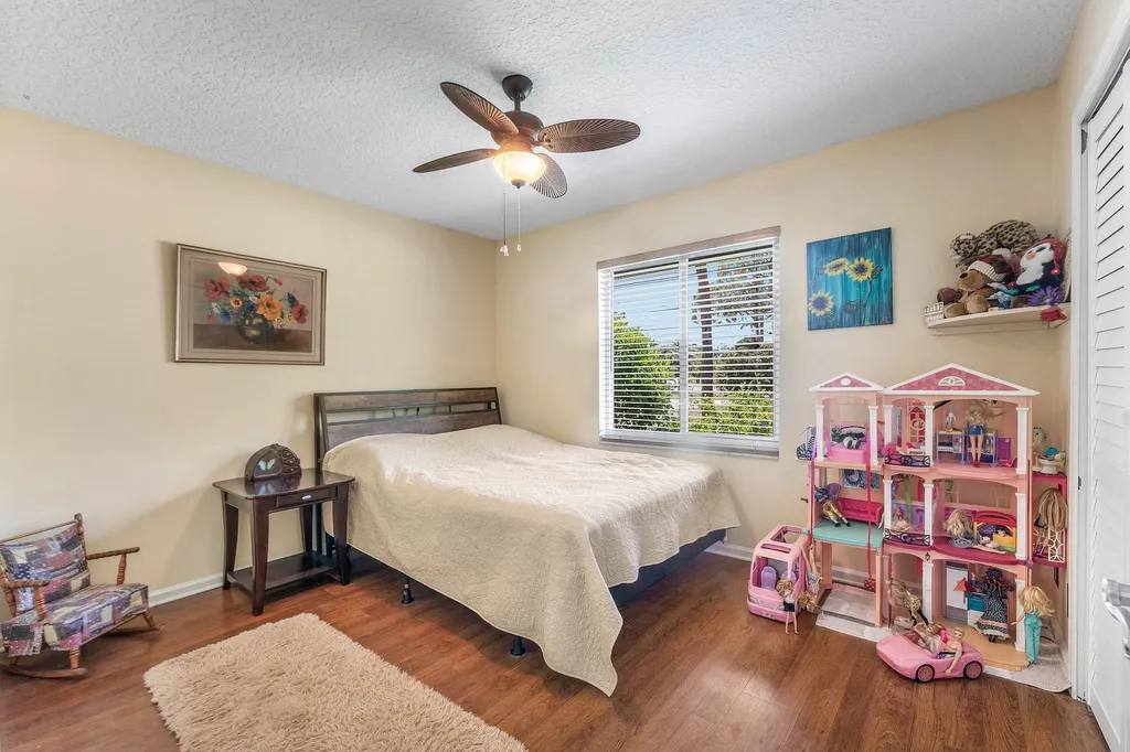13548 74th Street N West Palm Beach FL 33412