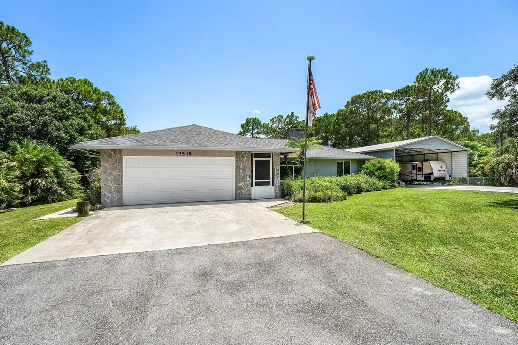 13548 74th Street N West Palm Beach FL 33412