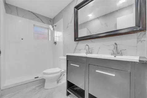 3250 NW 85th Avenue Coral Springs FL 33065