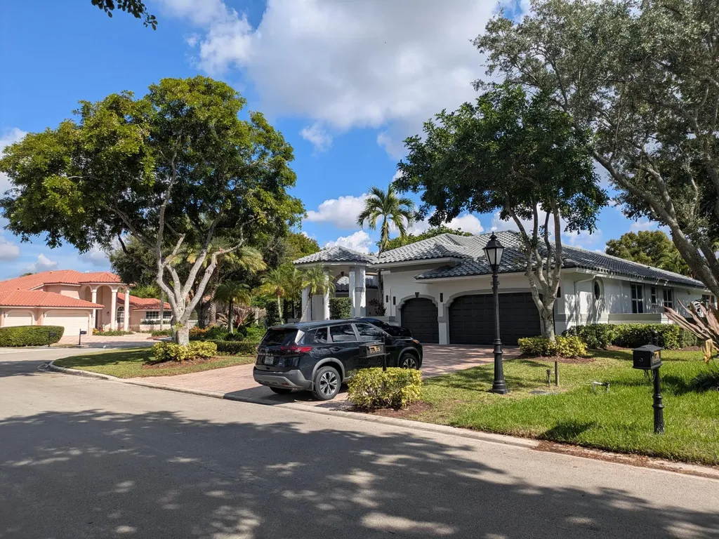 1865 NW 124th Way Coral Springs FL 33071