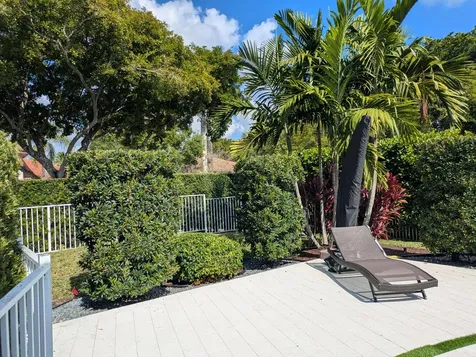 1865 NW 124th Way Coral Springs FL 33071