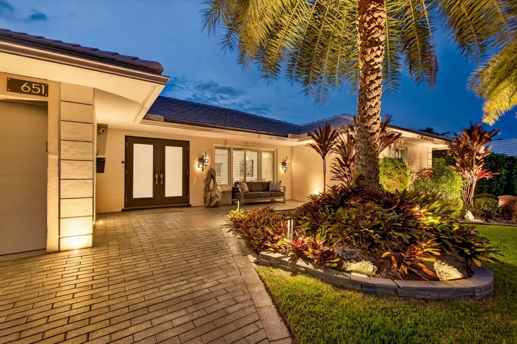651 Juneberry Court Boca Raton FL 33486