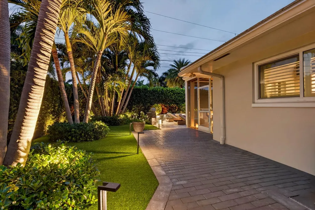 651 Juneberry Court Boca Raton FL 33486