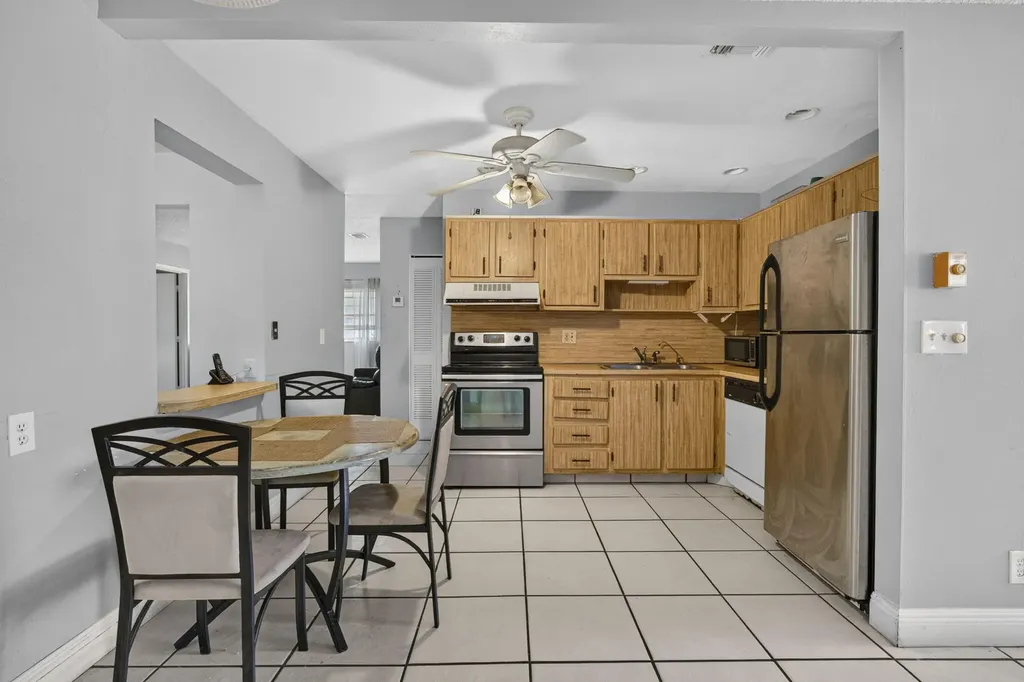 5337 Belleville Road West Palm Beach FL 33417