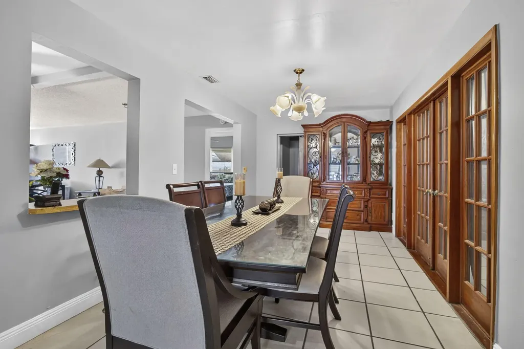 5337 Belleville Road West Palm Beach FL 33417
