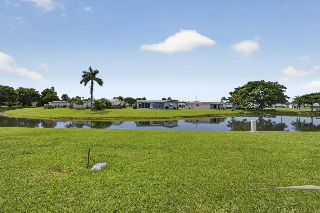 5337 Belleville Road West Palm Beach FL 33417
