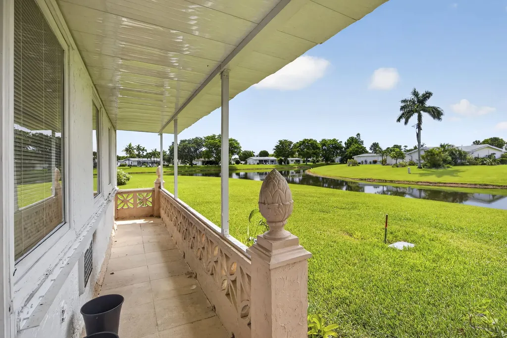 5337 Belleville Road West Palm Beach FL 33417