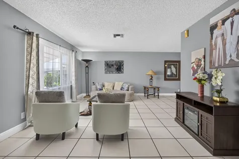 5337 Belleville Road West Palm Beach FL 33417