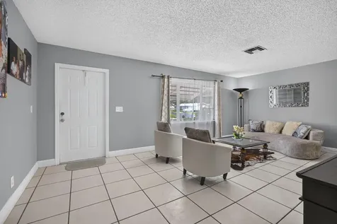 5337 Belleville Road West Palm Beach FL 33417