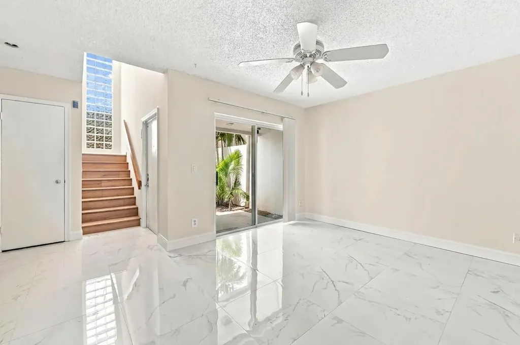 5120 Elmhurst Road West Palm Beach FL 33417