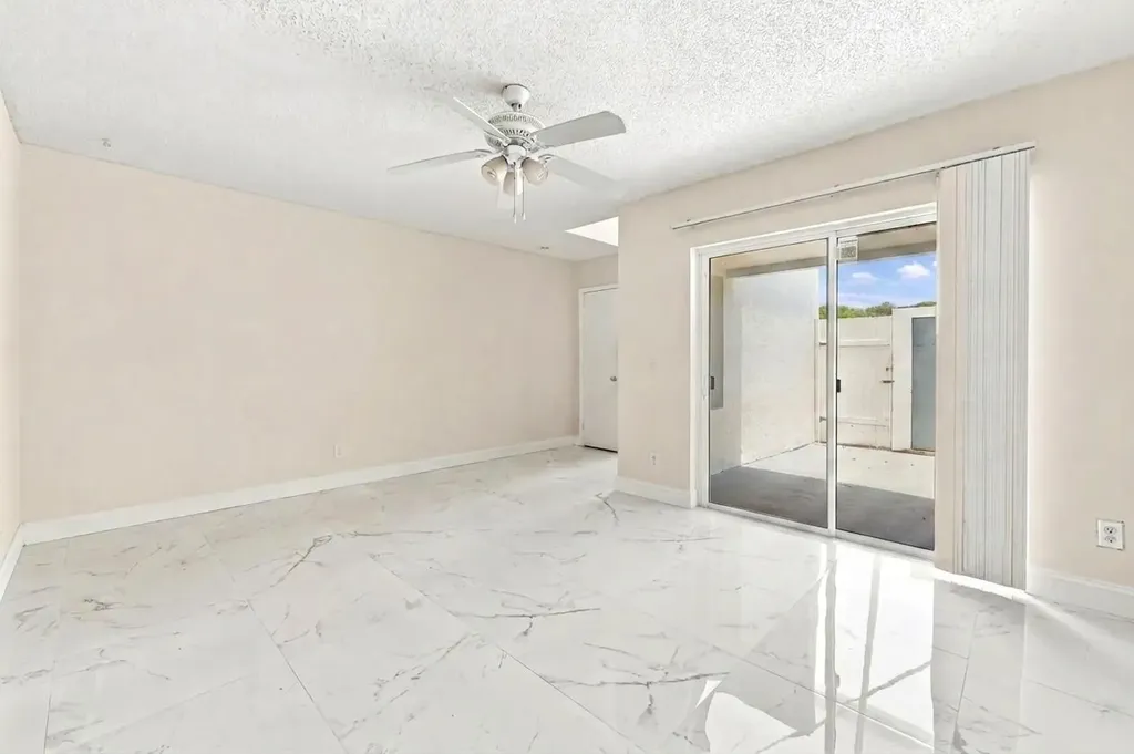 5120 Elmhurst Road West Palm Beach FL 33417