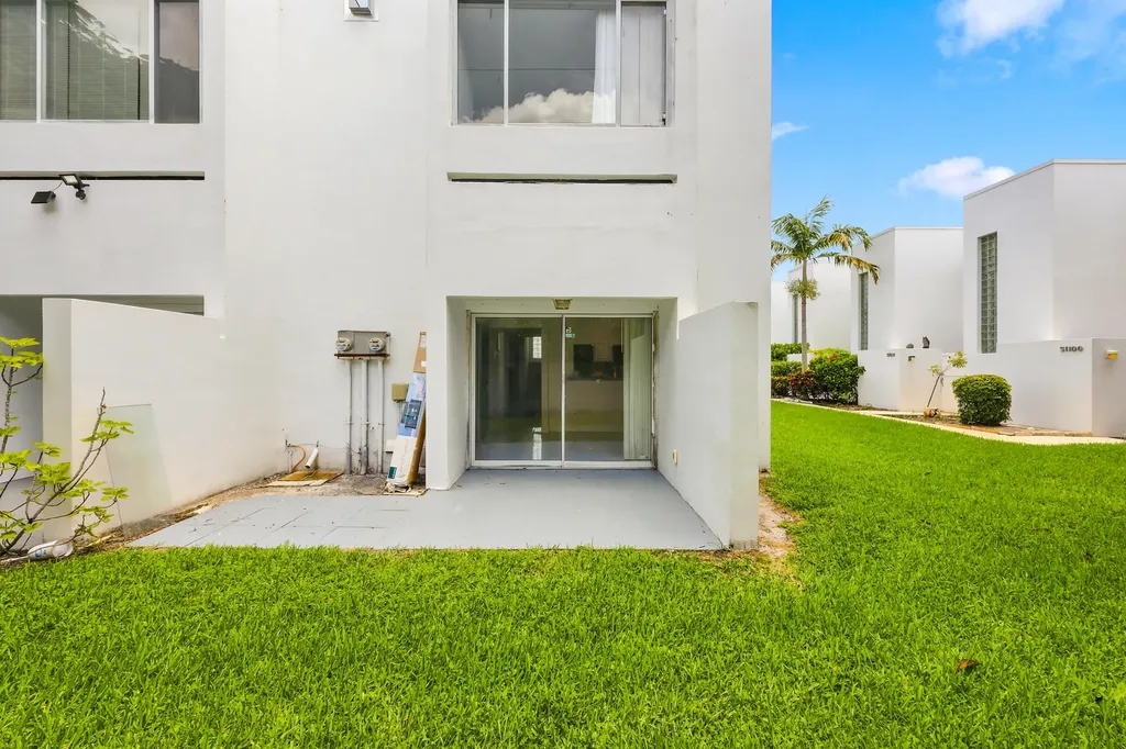 5120 Elmhurst Road West Palm Beach FL 33417