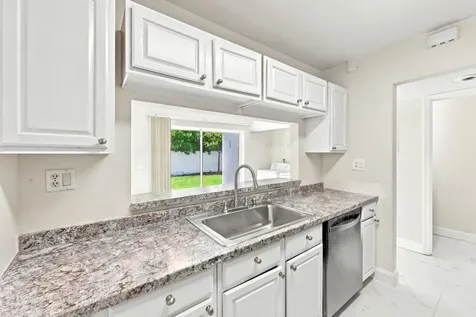 5120 Elmhurst Road West Palm Beach FL 33417