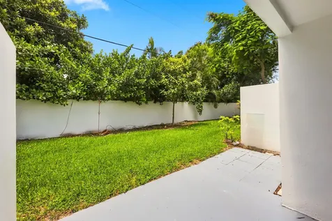 5120 Elmhurst Road West Palm Beach FL 33417