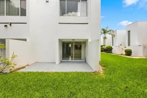 5120 Elmhurst Road West Palm Beach FL 33417