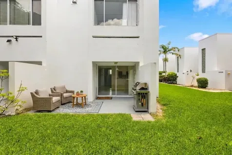 5120 Elmhurst Road West Palm Beach FL 33417