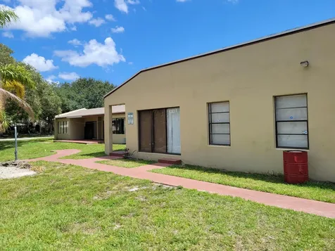 6383 10th Avenue N Greenacres FL 33463