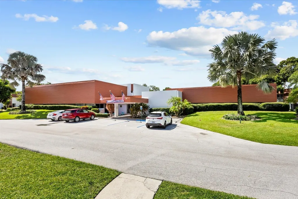 2600 SE Ocean Boulevard Stuart FL 34996