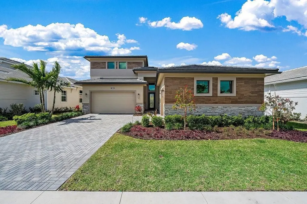 13613 Le Christine Drive Palm Beach Gardens FL 33412