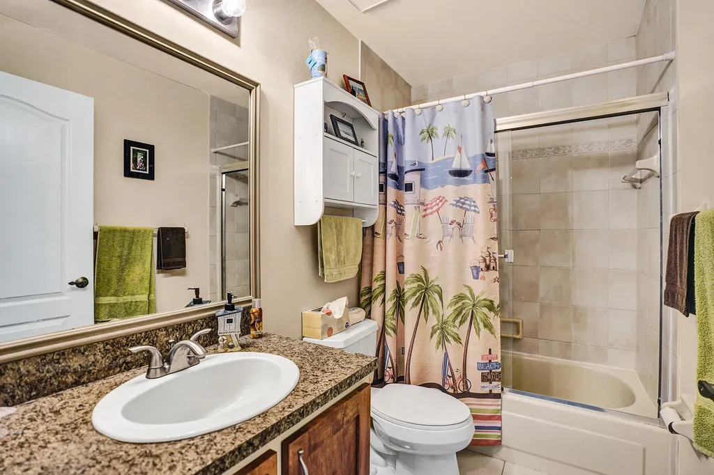 4941 Riverside Drive Coral Springs FL 33067