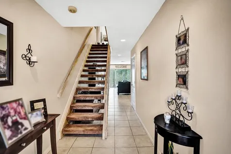 4941 Riverside Drive Coral Springs FL 33067