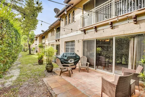 4941 Riverside Drive Coral Springs FL 33067