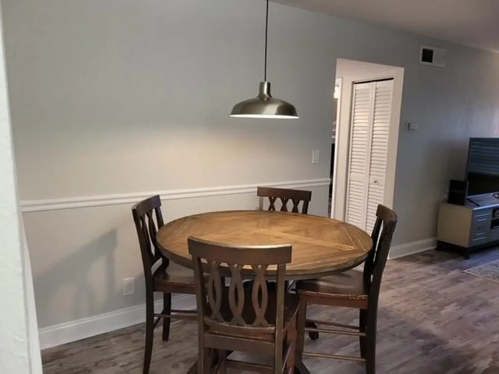 2588 Riverside Drive Coral Springs FL 33065