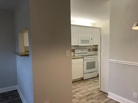 2588 Riverside Drive Coral Springs FL 33065