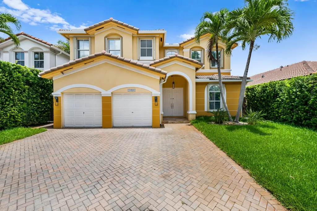 11491 NW 82nd Terrace NW Doral FL 33178