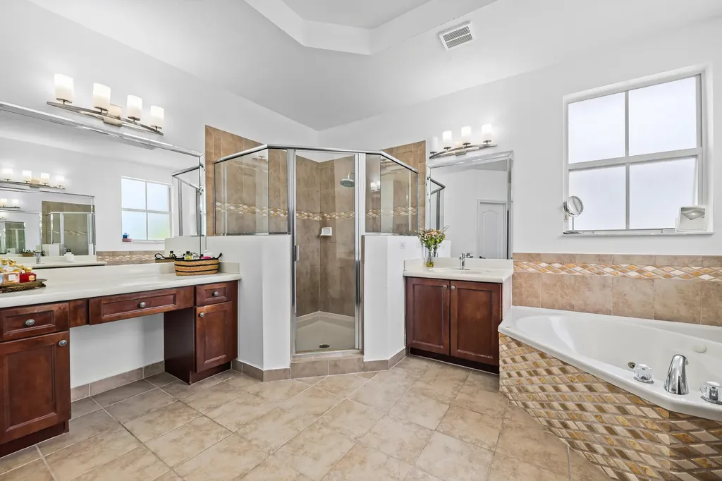 11491 NW 82nd Terrace NW Doral FL 33178