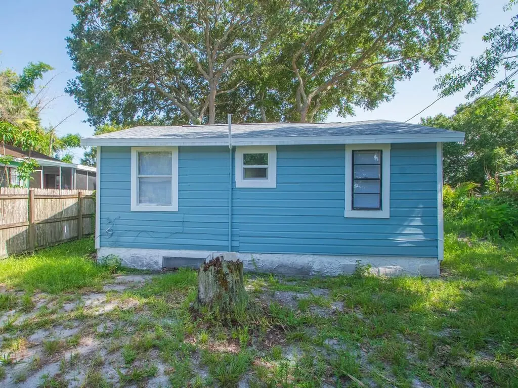 3370 45th Place Vero Beach FL 32967