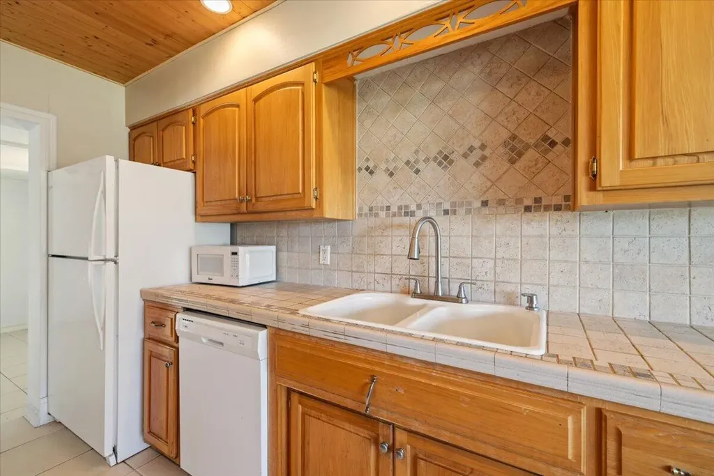 145 18th Avenue Vero Beach FL 32962