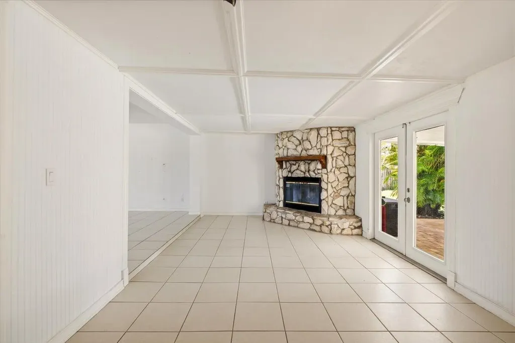145 18th Avenue Vero Beach FL 32962