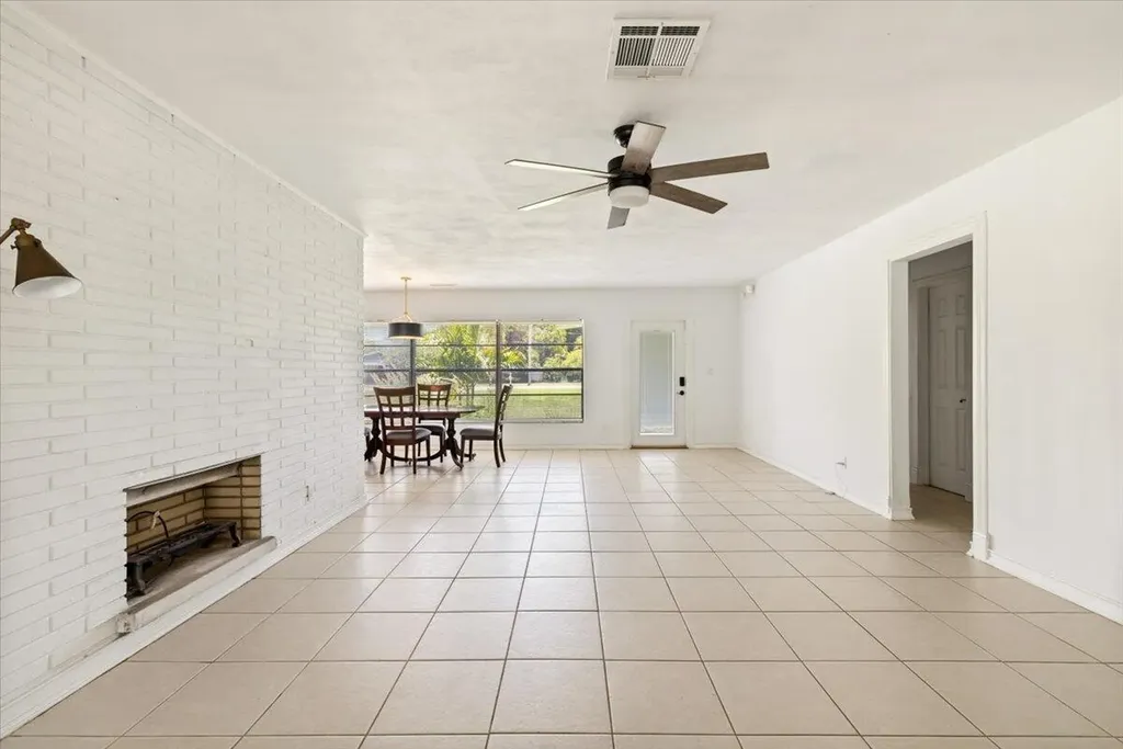 145 18th Avenue Vero Beach FL 32962