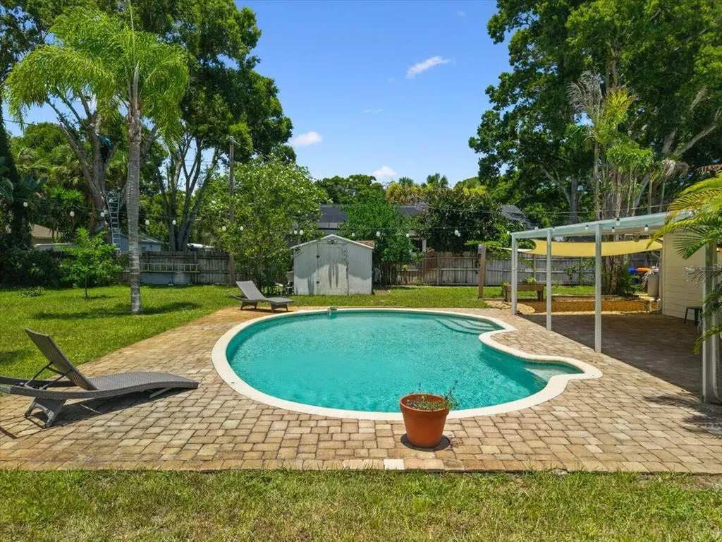 145 18th Avenue Vero Beach FL 32962