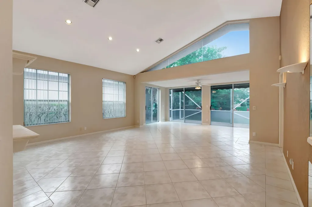 11081 Springbrook Circle Boynton Beach FL 33437