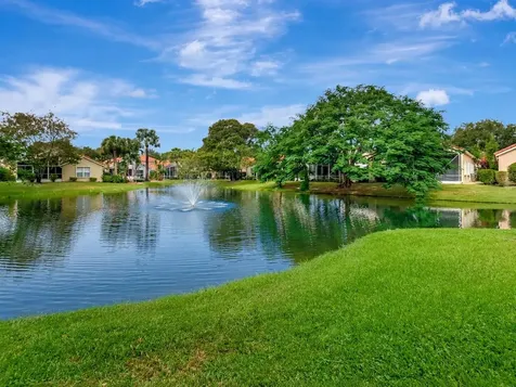 11081 Springbrook Circle Boynton Beach FL 33437